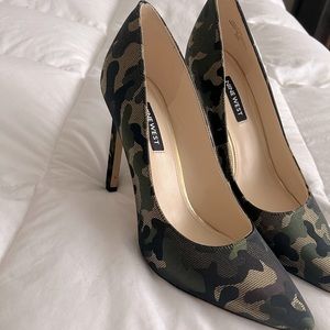 NWOT camouflage print heels